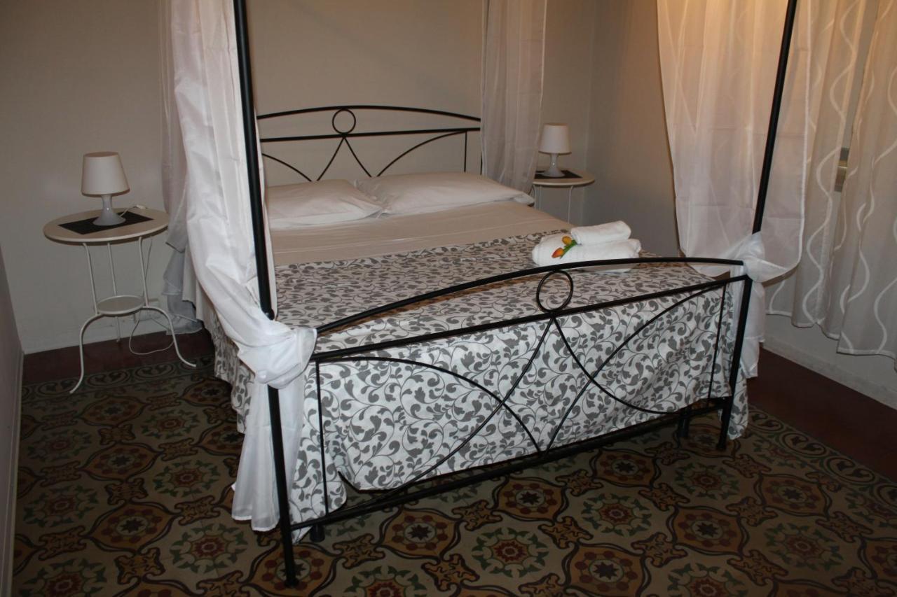 I 2 Puttini Bed and Breakfast Catánia Buitenkant foto