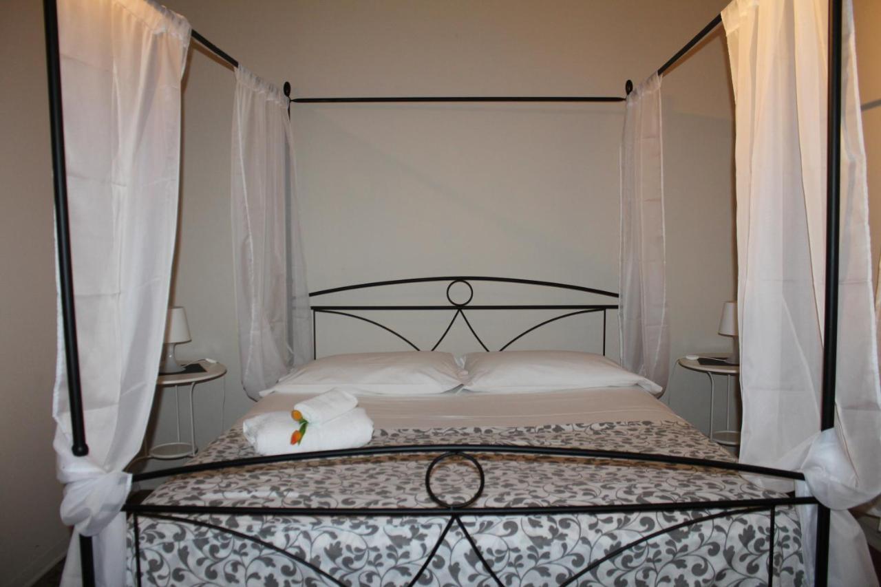 I 2 Puttini Bed and Breakfast Catánia Buitenkant foto