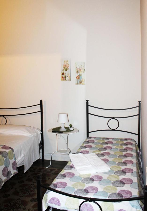 I 2 Puttini Bed and Breakfast Catánia Buitenkant foto