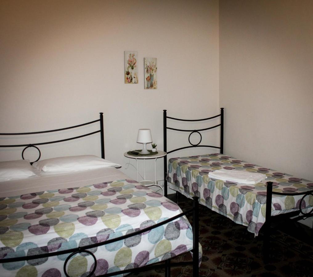 I 2 Puttini Bed and Breakfast Catánia Buitenkant foto